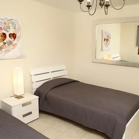 Aphrodite Hills Holiday Residences Superior Villas 5 Bedroom Superior Villa - 0403 Villa *