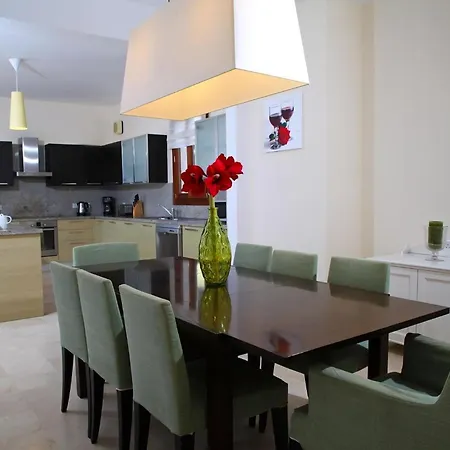 Aphrodite Hills Superior Superior 0403 Air Conditioning 5 Bedrooms *